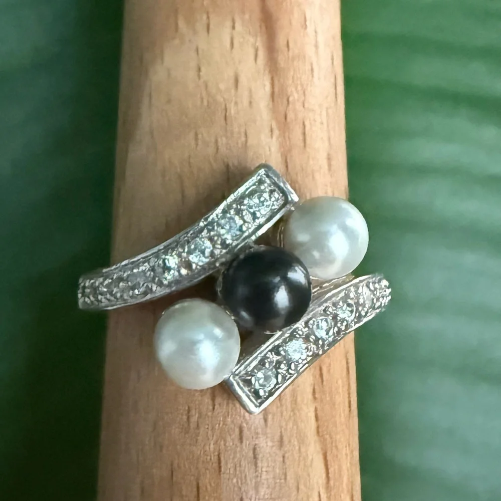 925 Pearl Ring
